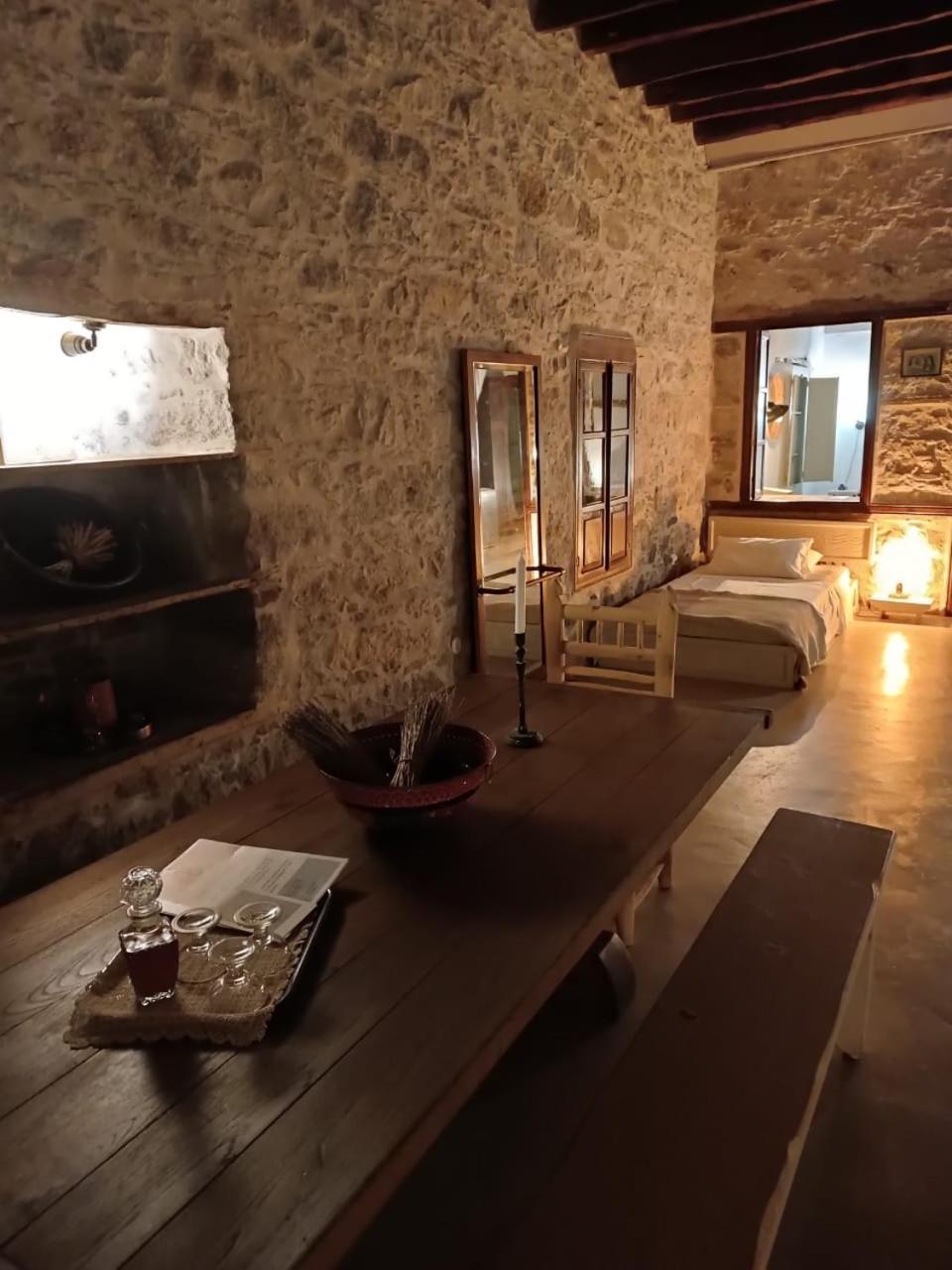 Latmos 1860 Villa Skála Kamer foto