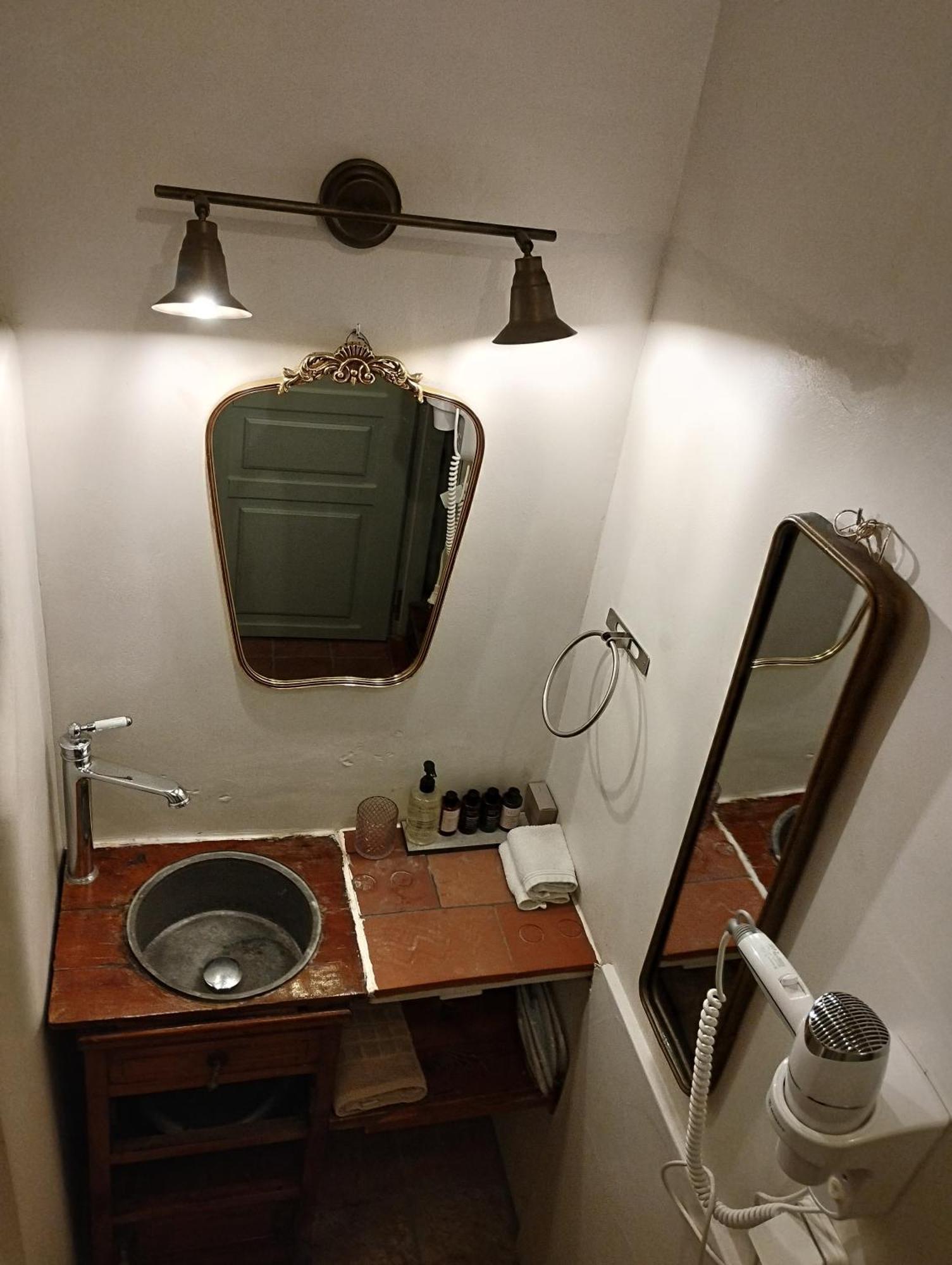 Latmos 1860 Villa Skála Kamer foto